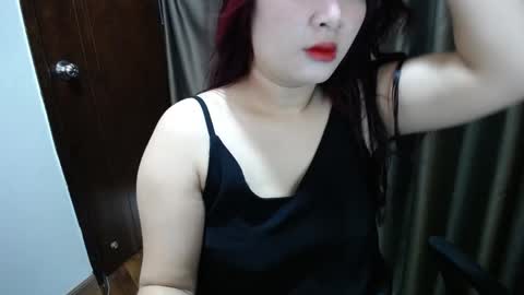 Snapshot of bearsuri chatting on June 2026 01:18:01 AM Nara online show from June 2026 01:18:01 AM