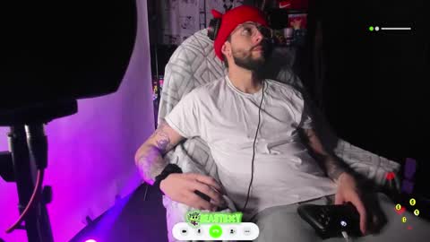 Snapshot of beastbxy chatting on January 2025 07:32:02 AM beast bxy online show from January 2025 07:32:02 AM