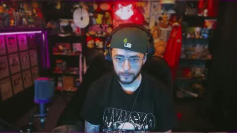 Snapshot of beastbxy chatting on October 2025 02:17:01 AM beast bxy online show from October 2025 02:17:01 AM