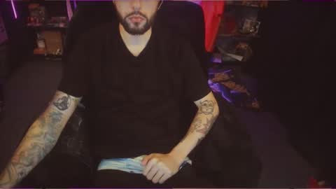 Snapshot of beastbxy chatting on November 2025 07:58:01 PM beast bxy online show from November 2025 07:58:01 PM