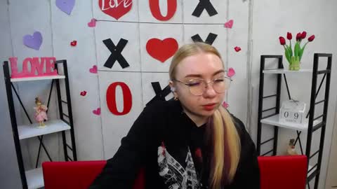 BeatriceFlyy online show from March 2025 06:38:02 AM