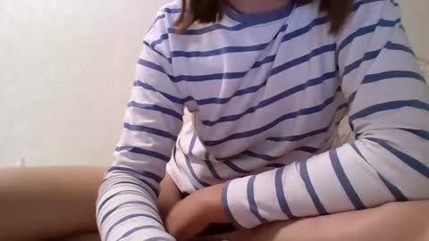 BeatriceTender online show from October 2025 06:04:01 PM