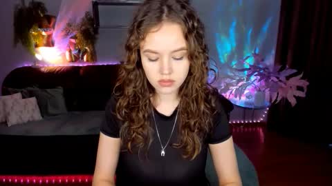 Snapshot of beatricewild chatting on May 2026 10:23:01 AM BeatriceWild online show from May 2026 10:23:01 AM