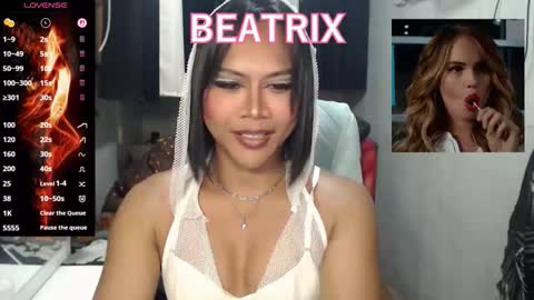 beatrix022 online show from May 2026 07:19:01 PM