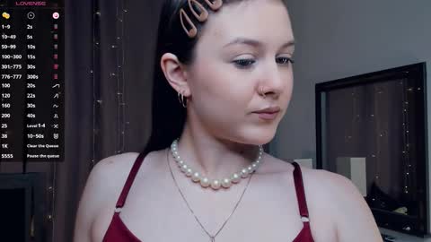 Beatrix or Triss3 online show from September 2025 06:38:01 AM