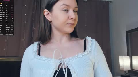 Beatrix or Triss3 online show from October 2025 07:26:02 AM