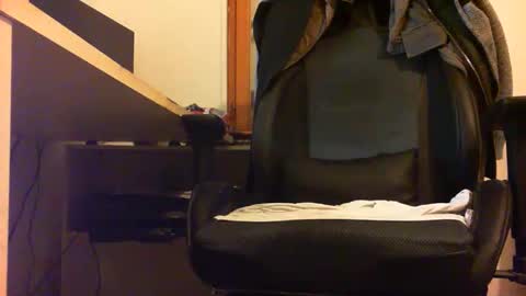 Snapshot of beaugosse39 chatting on October 2025 06:13:01 AM beaugosse39 online show from October 2025 06:13:01 AM