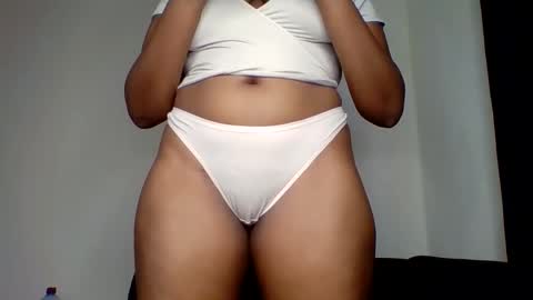 Snapshot of beautiful_and_lovely chatting on September 2025 11:01:02 AM Chelsea and Raymond online show from September 2025 11:01:02 AM