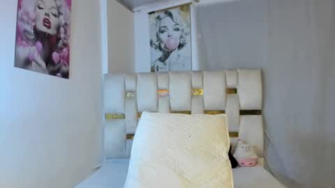 Snapshot of beautiful_doll888 chatting on February 2026 12:37:02 AM Valeria online show from February 2026 12:37:02 AM