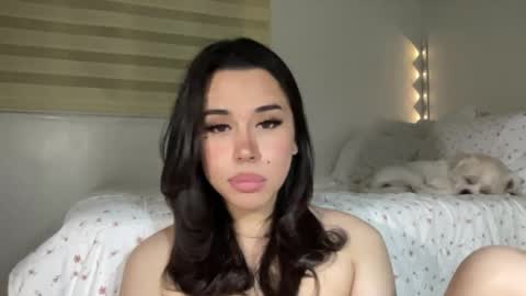 Snapshot of beautiful_lust69 chatting on June 2026 03:11:01 PM Sweet Aya online show from June 2026 03:11:01 PM