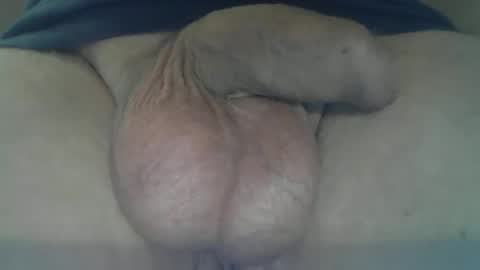 Snapshot of beautifulcock56 chatting on May 2026 08:28:02 PM Xander online show from May 2026 08:28:02 PM