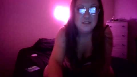 Snapshot of beautifulxxdisaster22 chatting on September 2025 05:00:01 AM kalysta online show from September 2025 05:00:01 AM