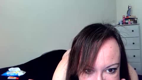 Snapshot of beautifulxxdisaster22 chatting on April 2026 02:33:01 PM kalysta online show from April 2026 02:33:01 PM