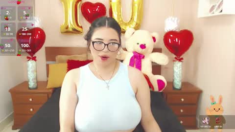 Snapshot of beautty_pink chatting on February 2025 05:16:01 PM beautty_pink online show from February 2025 05:16:01 PM