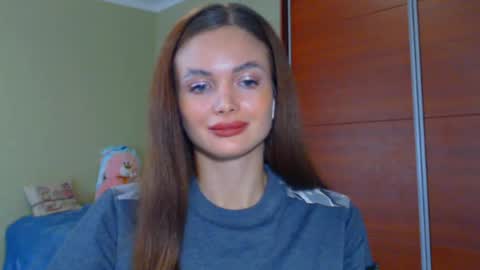 Snapshot of beauty_fruity chatting on March 2025 11:58:01 AM Maria online show from March 2025 11:58:01 AM