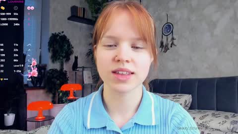 Snapshot of beauty_future chatting on January 2025 01:11:01 PM Nicole online show from January 2025 01:11:01 PM