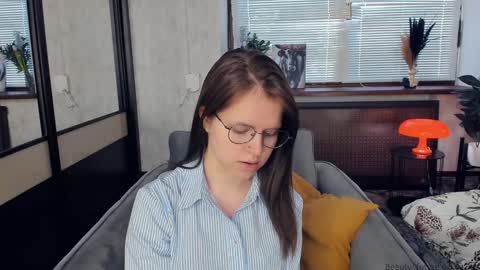 Snapshot of beauty_future chatting on February 2025 01:21:02 PM Nicole online show from February 2025 01:21:02 PM