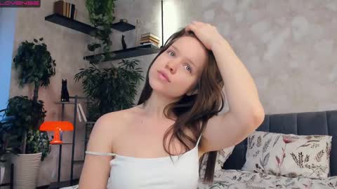 Snapshot of beauty_future chatting on February 2025 06:28:01 AM Nicole online show from February 2025 06:28:01 AM