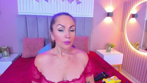 Chantall online show from January 2025 07:48:01 PM