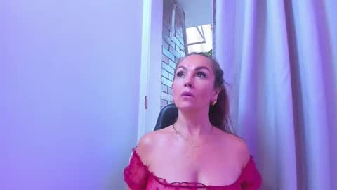 Chantall online show from January 2025 11:00:01 PM