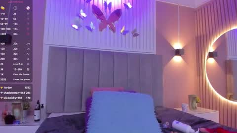 Chantall online show from March 2025 10:38:01 PM