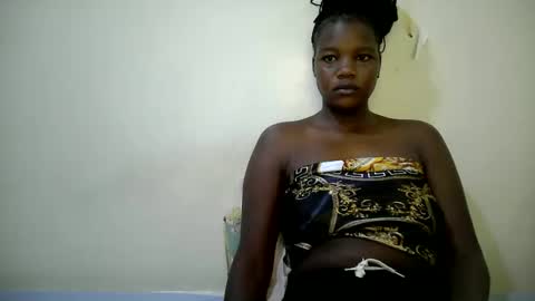 beauty_nina1 online show from December 2025 07:03:01 AM