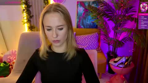 beauty Sasha online show from December 2025 02:21:01 PM