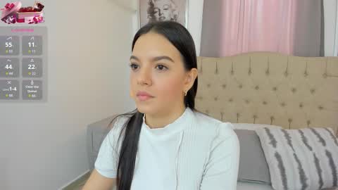 Ariana Reyes online show from September 2025 12:21:02 PM