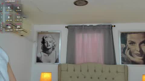 Ariana Reyes online show from October 2025 12:14:02 PM