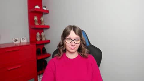 Zoe online show from November 2025 06:59:01 AM