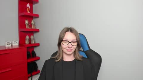 Zoe online show from June 2026 06:40:02 AM