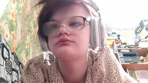 Snapshot of bebeschlagel chatting on May 2026 07:14:01 AM bebeschlagel online show from May 2026 07:14:01 AM
