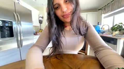 Angelique online show from October 2025 08:14:02 PM