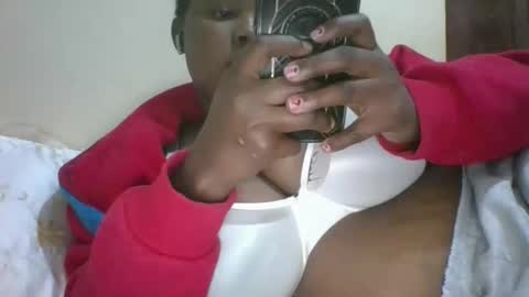 Snapshot of bebswee21 chatting on May 2026 10:06:02 PM bebswee21 online show from May 2026 10:06:02 PM