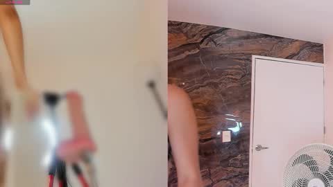 Snapshot of beca_winn chatting on November 2025 12:06:01 PM beca online show from November 2025 12:06:01 PM