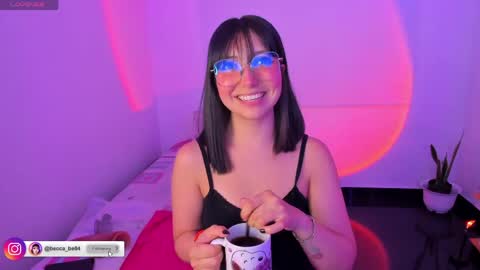 Snapshot of becca_be_ chatting on April 2026 04:05:02 AM Becca is here online show from April 2026 04:05:02 AM
