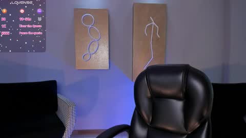 Am Becca online show from October 2025 08:27:02 PM