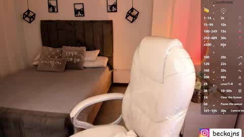 Marzhie online show from March 2025 01:51:01 PM