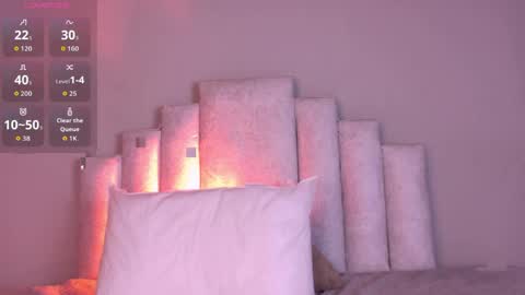 Beecckkkaaa online show from April 2026 01:15:01 PM