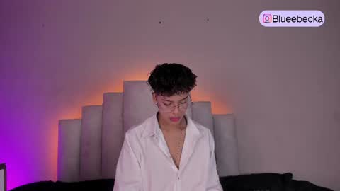 Beecckkkaaa online show from July 2026 12:41:01 PM