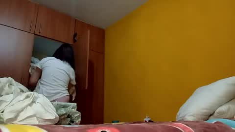 BECKY BOO  online show from July 2026 04:37:01 AM