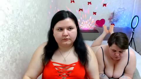 BeckyAndEllen online show from February 2025 07:38:02 PM