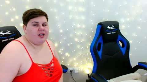 Snapshot of beckyandellen chatting on February 2026 06:04:01 PM BeckyAndEllen online show from February 2026 06:04:01 PM