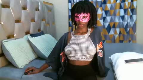 jamie online show from November 2025 09:36:02 PM