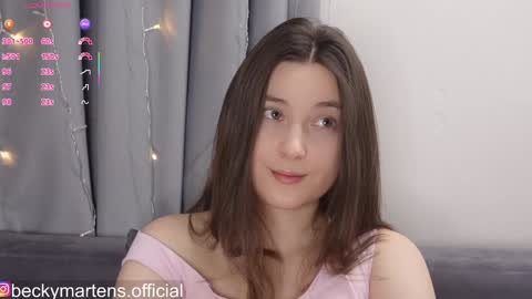 Snapshot of beckymartens chatting on February 2026 04:32:01 AM BeckyMartens come join me on while im offline here online show from February 2026 04:32:01 AM