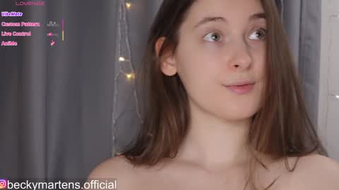 Snapshot of beckymartens chatting on February 2026 06:22:01 AM BeckyMartens come join me on while im offline here online show from February 2026 06:22:01 AM