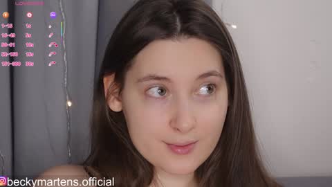 Snapshot of beckymartens chatting on February 2026 06:40:02 AM BeckyMartens come join me on while im offline here online show from February 2026 06:40:02 AM