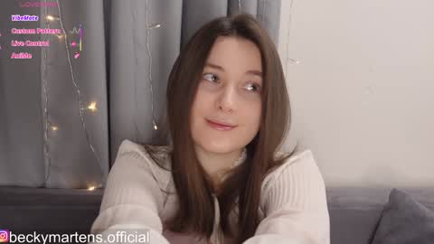 Snapshot of beckymartens chatting on February 2026 04:39:01 AM BeckyMartens come join me on while im offline here online show from February 2026 04:39:01 AM