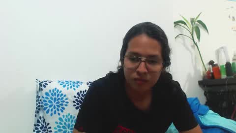 Alex online show from October 2025 04:49:01 AM