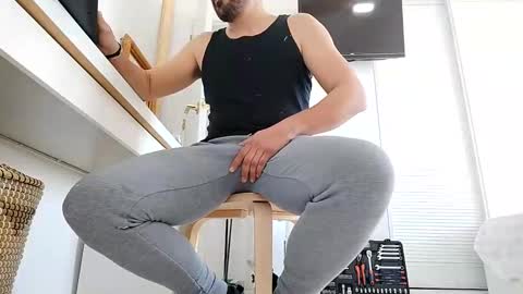Snapshot of beerman198710 chatting on February 2025 11:38:02 AM beerman198710 online show from February 2025 11:38:02 AM